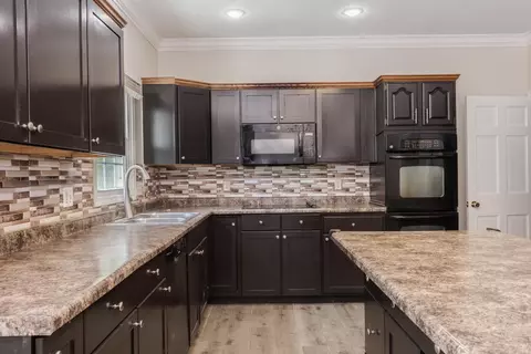 Kitchen - 16 Barley Cir, Bloomington, IL 61704 photo 1 of 5