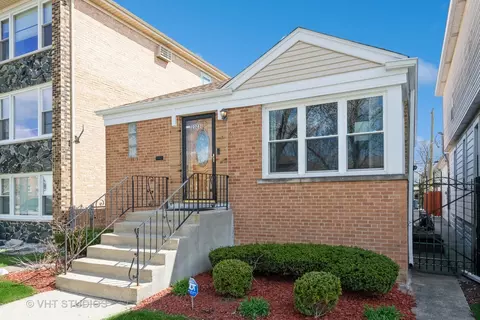2323 N 74th Ave, Elmwood Park, IL 60707