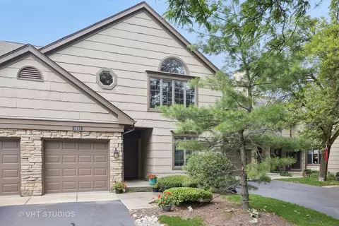 1121 Foxtail Ct #1121, Darien, IL 60561