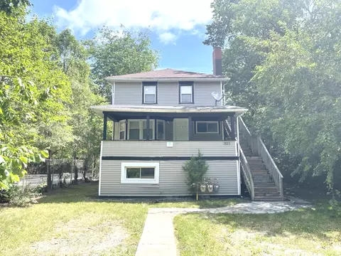 7627 S Coles Ave, Chicago, IL 60649