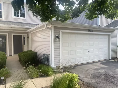 6921 Clearwater Dr, Plainfield, IL 60586