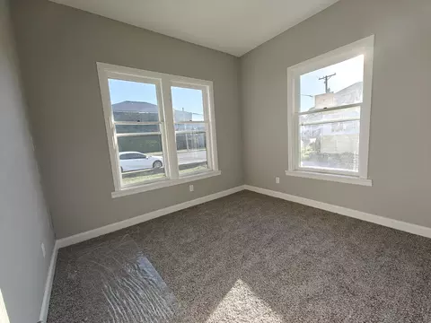 Bedroom - 907 E Washington St, Joliet, IL 60433 photo 3 of 4