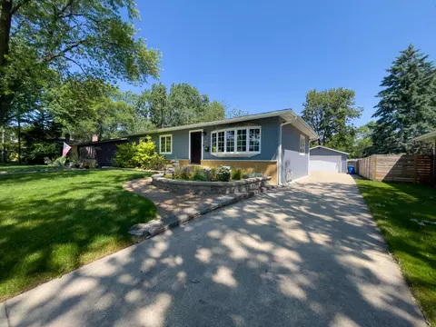 Exterior - 508 E Highland Ave, Mount Prospect, IL 60056 photo 6 of 6