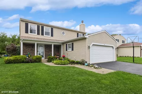 716 Cherry Valley Rd, Vernon Hills, IL 60061