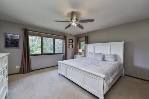 38 W644 Arrowmaker Pass, Elgin, IL 60124 photo 13