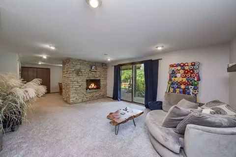 38 W644 Arrowmaker Pass, Elgin, IL 60124 photo 19