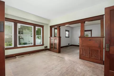 Living - 550 E 12th St, Lockport, IL 60441 photo 4 of 4