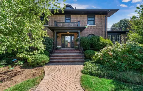 601 N Main St, Glen Ellyn, IL 60137