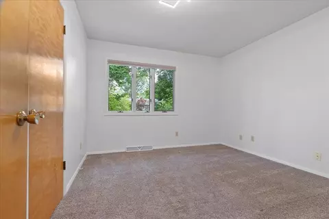 112 Anthony Dr, Normal, IL 61761 photo 19