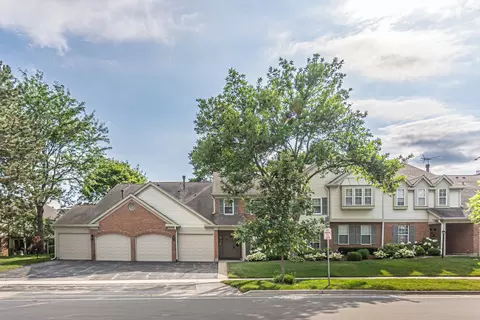 4 Brookston Dr #A1, Schaumburg, IL 60193