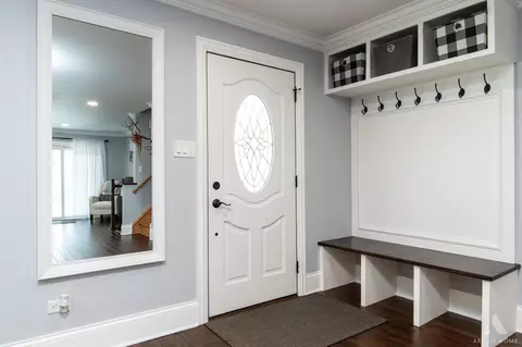 Entry Way - 8307 S Thomas Ave, Bridgeview, IL 60455 photo 1 of 3