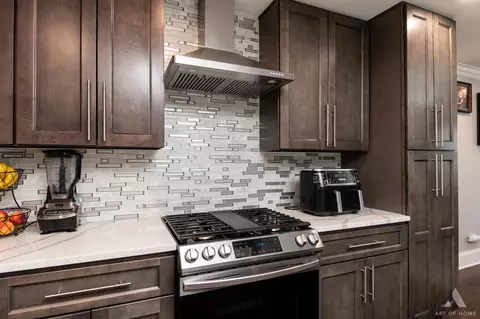 Kitchen - 8307 S Thomas Ave, Bridgeview, IL 60455 photo 4 of 4