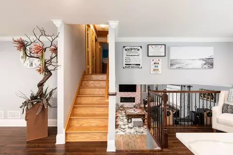 Entry Way - 8307 S Thomas Ave, Bridgeview, IL 60455 photo 3 of 3