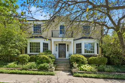 900 Isabella St, Evanston, IL 60201