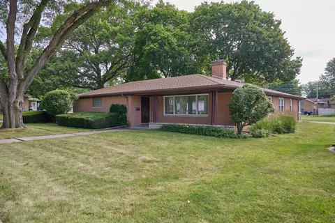 1360 Bucklin St, Lasalle, IL 61301