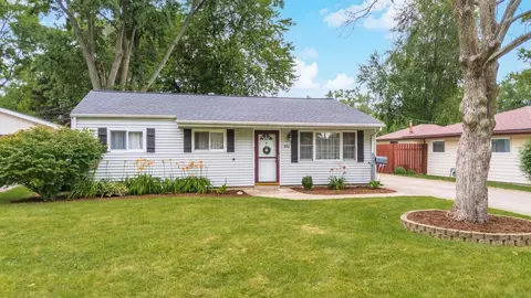 Exterior - 902 Green Ave, Normal, IL 61761 photo 12 of 12