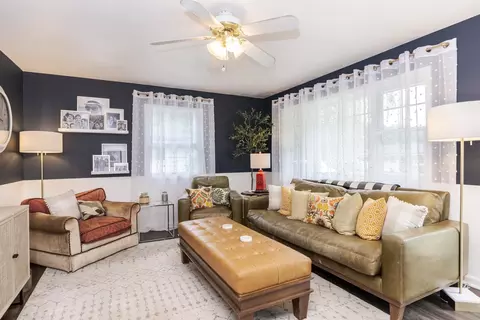 Living - 902 Green Ave, Normal, IL 61761 photo 1 of 2