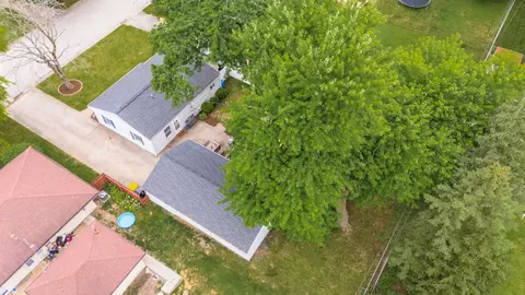 View/Area - 902 Green Ave, Normal, IL 61761 photo 3 of 6