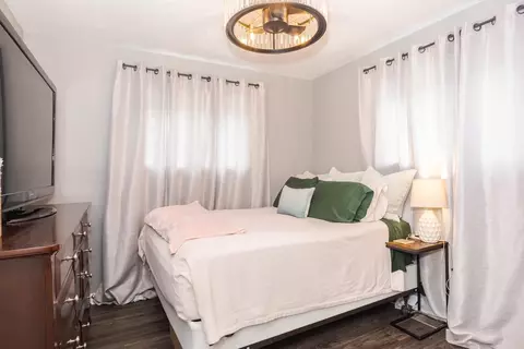 Bedroom - 902 Green Ave, Normal, IL 61761 photo 4 of 4