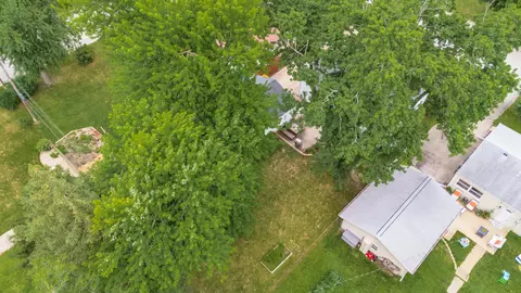 View/Area - 902 Green Ave, Normal, IL 61761 photo 5 of 6