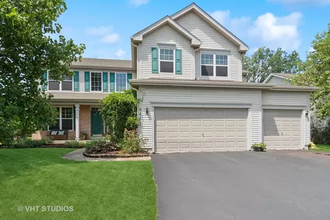 841 Barclay Dr, Bolingbrook, IL 60440