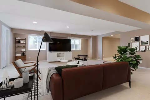 Living - 7 Lexis Ct, Bloomington, IL 61704 photo 2 of 4