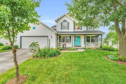 708 Heather Dr, Mahomet, IL 61853