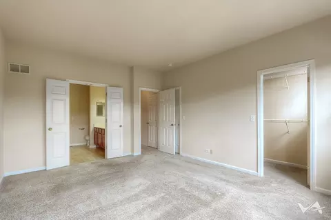 Bedroom - 157 S Grove Ave, Elgin, IL 60120 photo 2 of 2