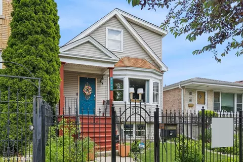 4729 N Springfield Ave, Chicago, IL 60625