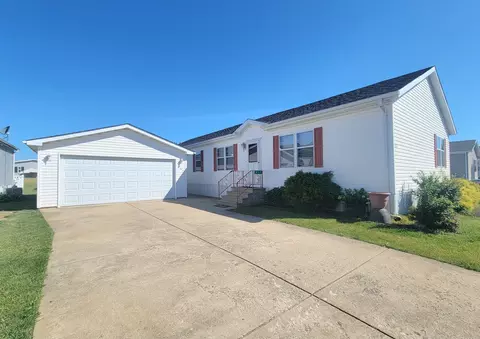 857 Aspen Dr, Manteno, IL 60950