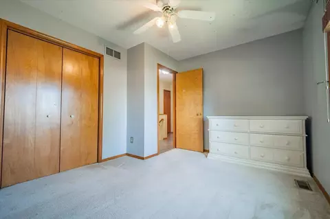 Bedroom - 2816 Brighton Ln, Bloomington, IL 61704 photo 5 of 12