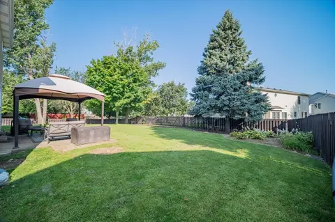 Exterior - 2816 Brighton Ln, Bloomington, IL 61704 photo 5 of 10