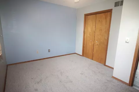 Bedroom - 2816 Brighton Ln, Bloomington, IL 61704 photo 6 of 12