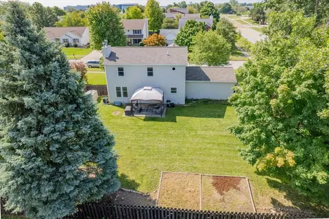 View/Area - 2816 Brighton Ln, Bloomington, IL 61704 photo 3 of 4