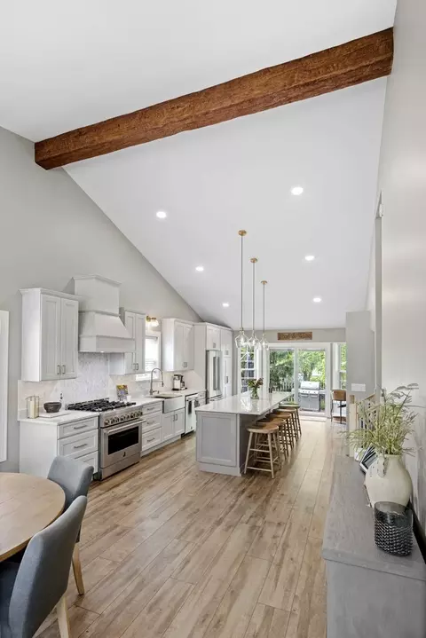 Kitchen - 1716 Glenford Ct, Plainfield, IL 60586 photo 1 of 12