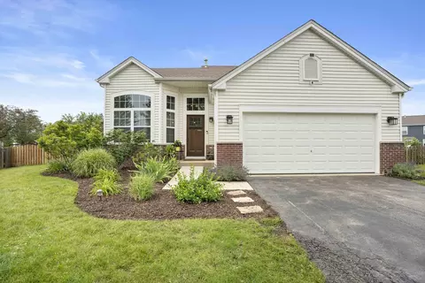 Exterior - 1716 Glenford Ct, Plainfield, IL 60586 photo 2 of 7