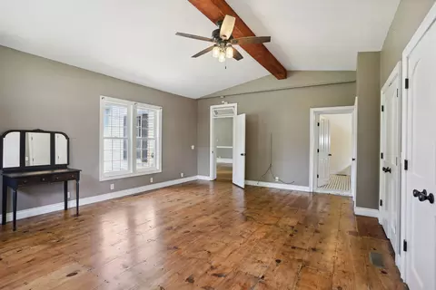 501 E Scott St, Tuscola, IL 61953 photo 25