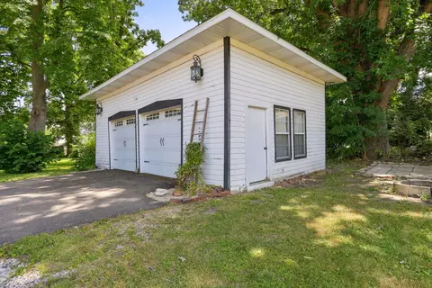 501 E Scott St, Tuscola, IL 61953 photo 39
