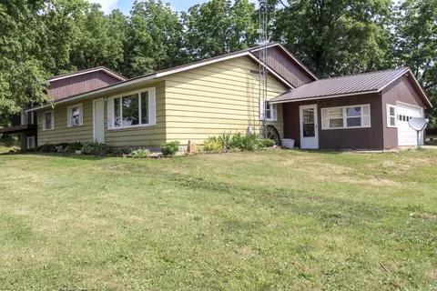 19716 Acker Rd, Fulton, IL 61252 photo 34