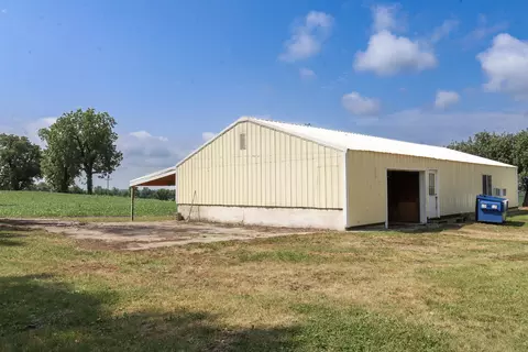 19716 Acker Rd, Fulton, IL 61252 photo 40