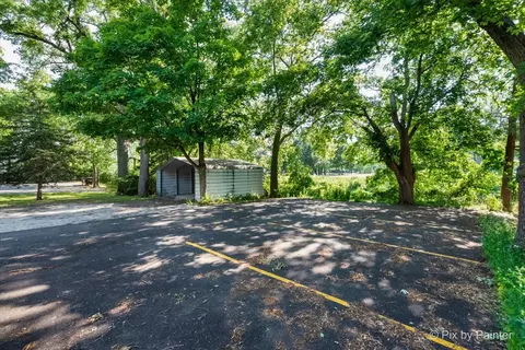 127 John St, Dekalb, IL 60115 photo 6