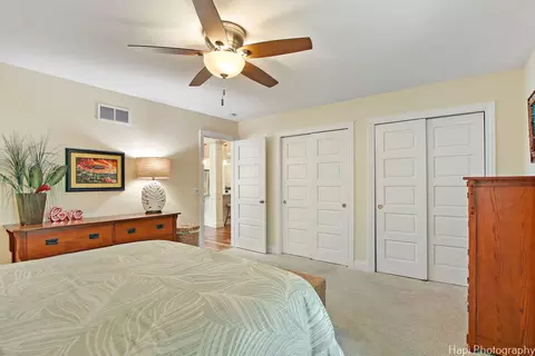 Other - 807 S Emerald Dr, Mchenry, IL 60051 photo 1 of 6