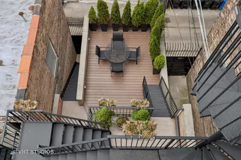 60 Elm St, Chicago, IL 60611 photo 41