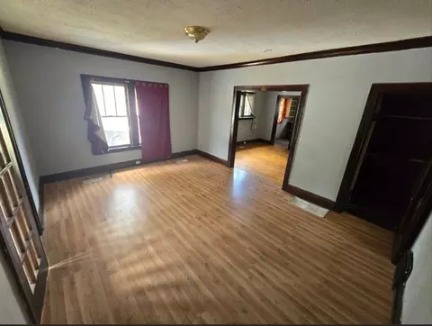 679 E River St, Kankakee, IL 60901 photo 4