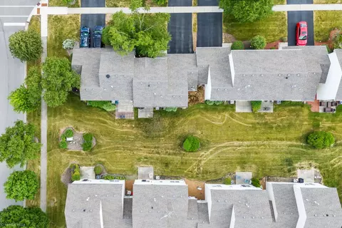 View/Area - 7213 Manchester Dr, Plainfield, IL 60586 photo 3 of 3