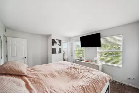 Bedroom - 7213 Manchester Dr, Plainfield, IL 60586 photo 2 of 4