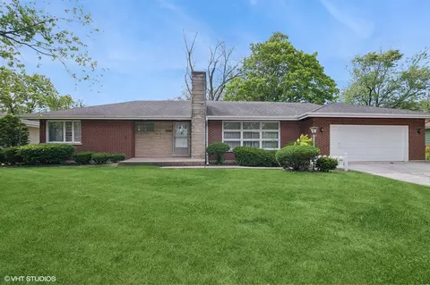 19930 Mokena St, Mokena, IL 60448