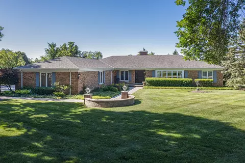 1603 Balmoral Ln, Inverness, IL 60067