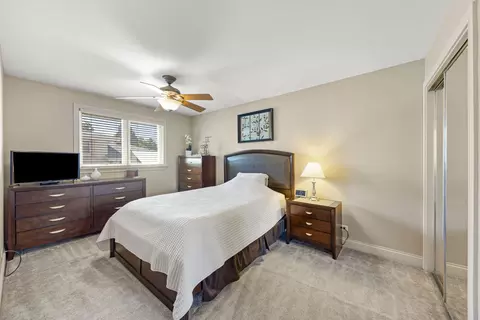 Bedroom - 751 Evergreen Ln, Bartlett, IL 60103 photo 1 of 2