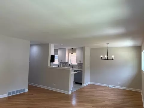 4525 Cracow Ave, Lyons, IL 60534 photo 10